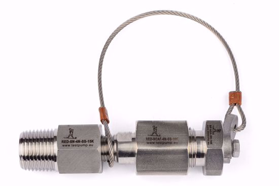 Picture of Adapter 1/2" BSP acc. EN 837 female swivel x 1/2"NPT male - Assembly with Blind Plug